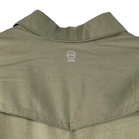 Wrangler All Terrain Gear NWT Mens XXL Olive Mixed Material Shirt Hidden Pockets - Picture 4 of 16